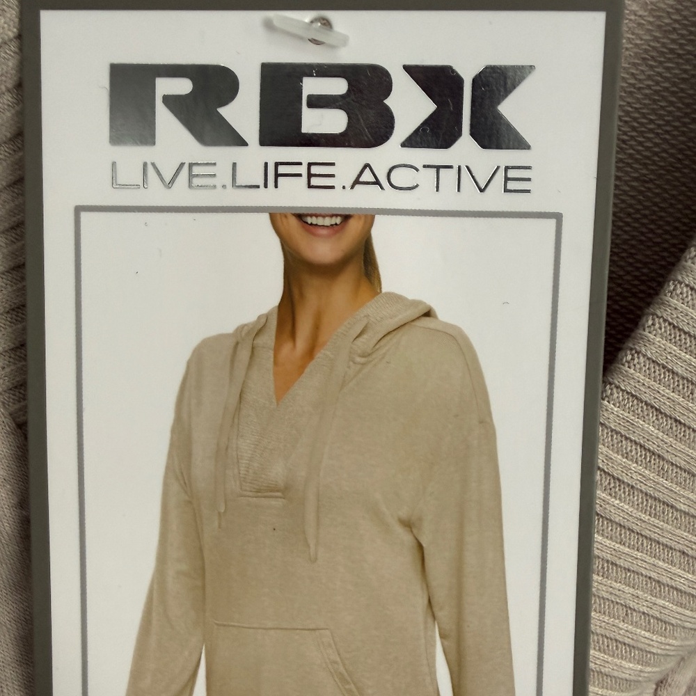 RBX Casual Lounge Outfit